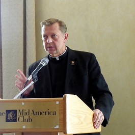 Portrait of Rev Pfleger at the Mid America Club 2680px by 1780px