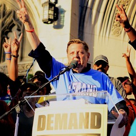 Portrait of Rev Pfleger at St. Sabinas Annual End of the School_Year March for Peace on June 13 2013 640px by 428px
