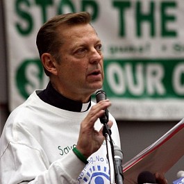 Portrait of Rev Pfleger at Anti Violence Press Conference at St. SabinaChurch 720px by 480px